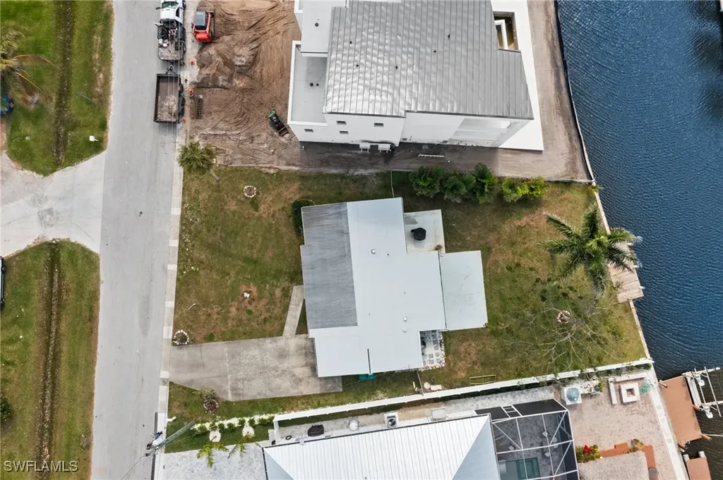 1796 Holiday Lane Naples FL 34104