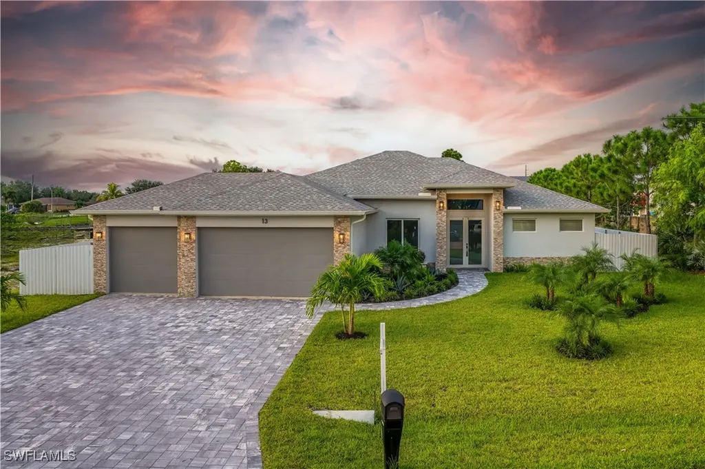 13 SW 21st Street Cape Coral FL 33991
