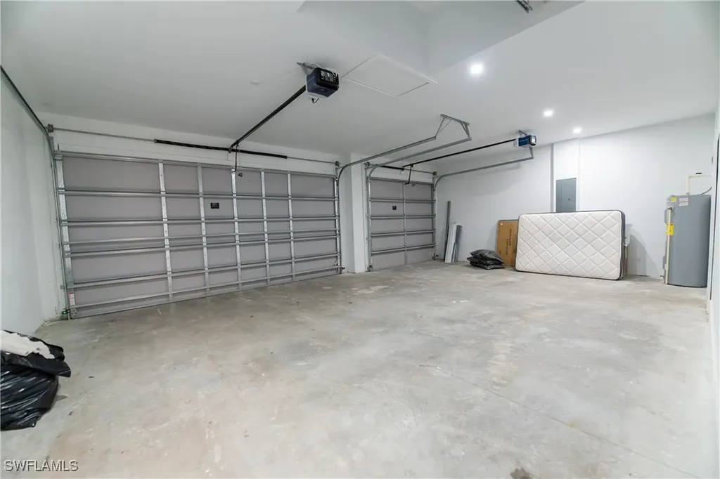 13 SW 21st Street Cape Coral FL 33991