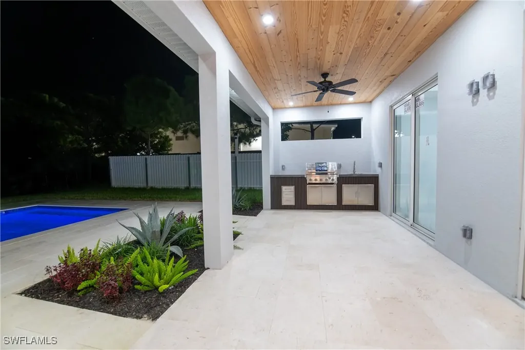 13 SW 21st Street Cape Coral FL 33991