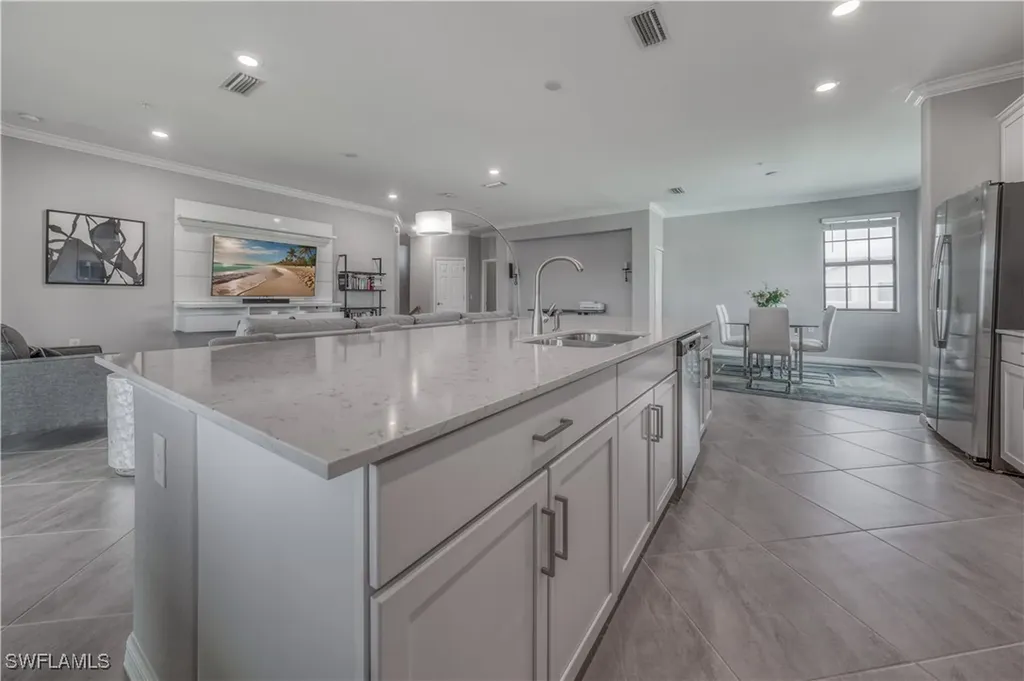 2357 Anguilla Drive Naples FL 34120