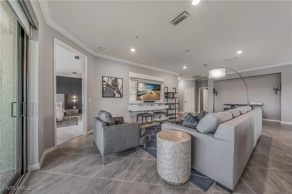 2357 Anguilla Drive Naples FL 34120