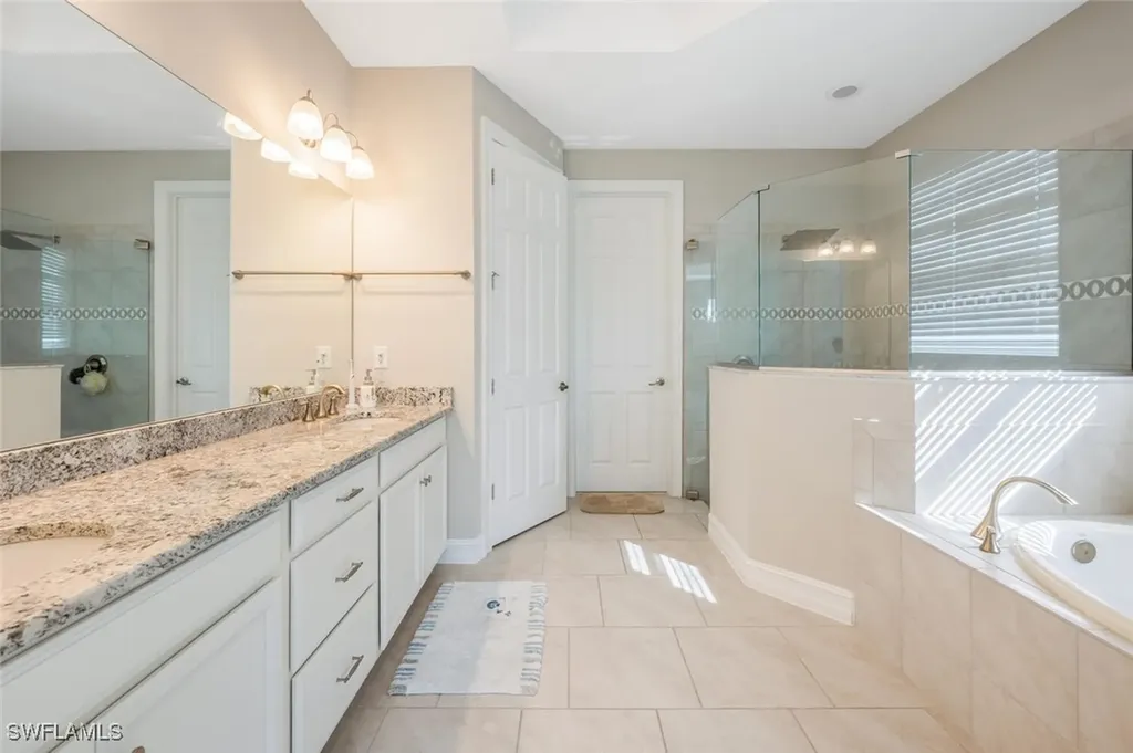 28192 Seasons Tide Avenue Bonita Springs FL 34135