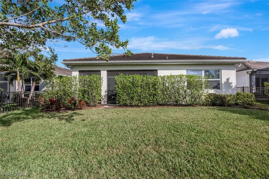 28192 Seasons Tide Avenue Bonita Springs FL 34135