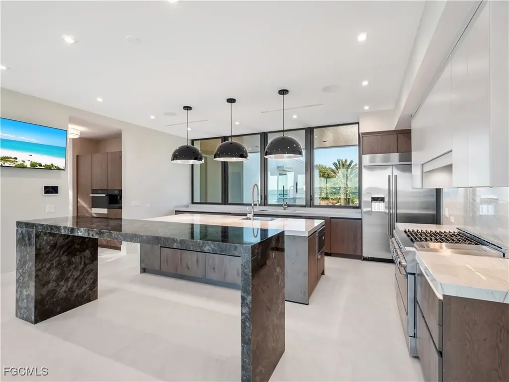 3615 W Gulf Drive Sanibel FL 33957