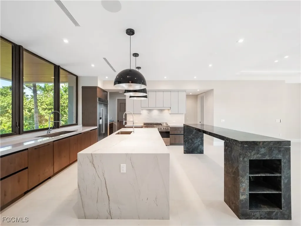 3615 W Gulf Drive Sanibel FL 33957