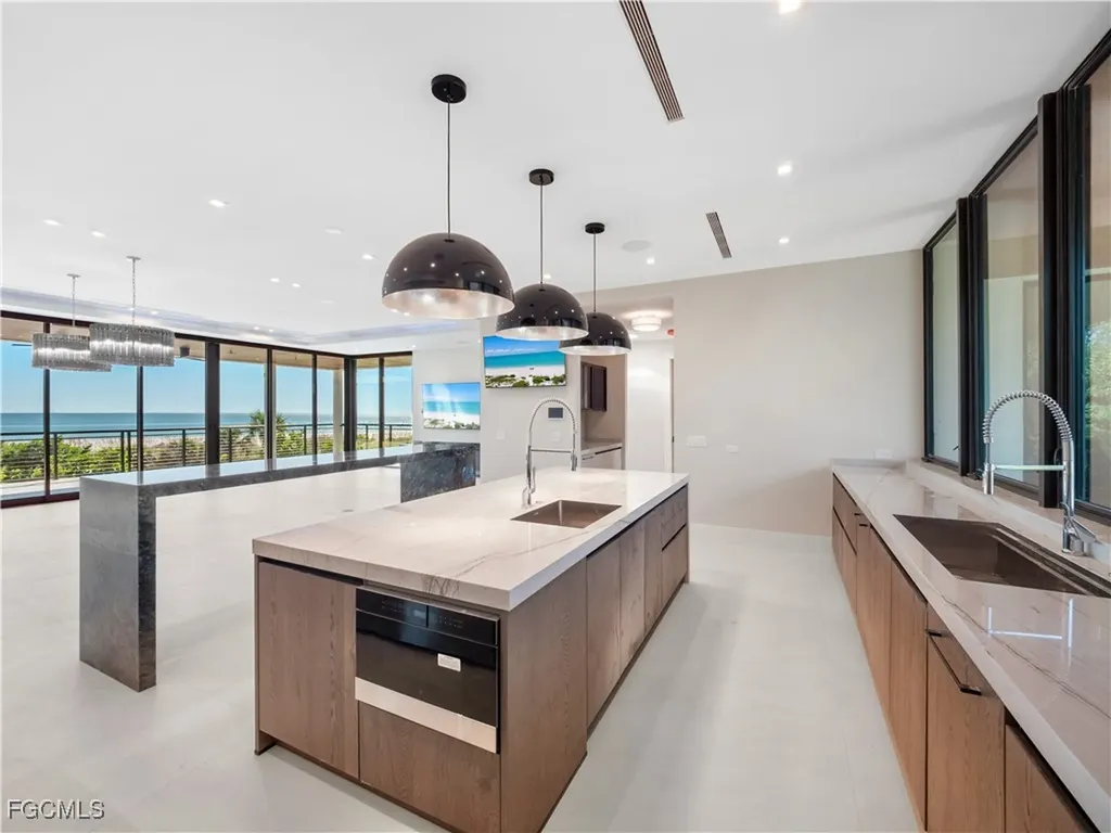 3615 W Gulf Drive Sanibel FL 33957