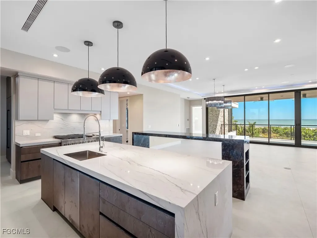 3615 W Gulf Drive Sanibel FL 33957