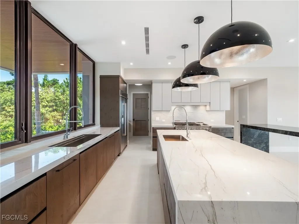 3615 W Gulf Drive Sanibel FL 33957