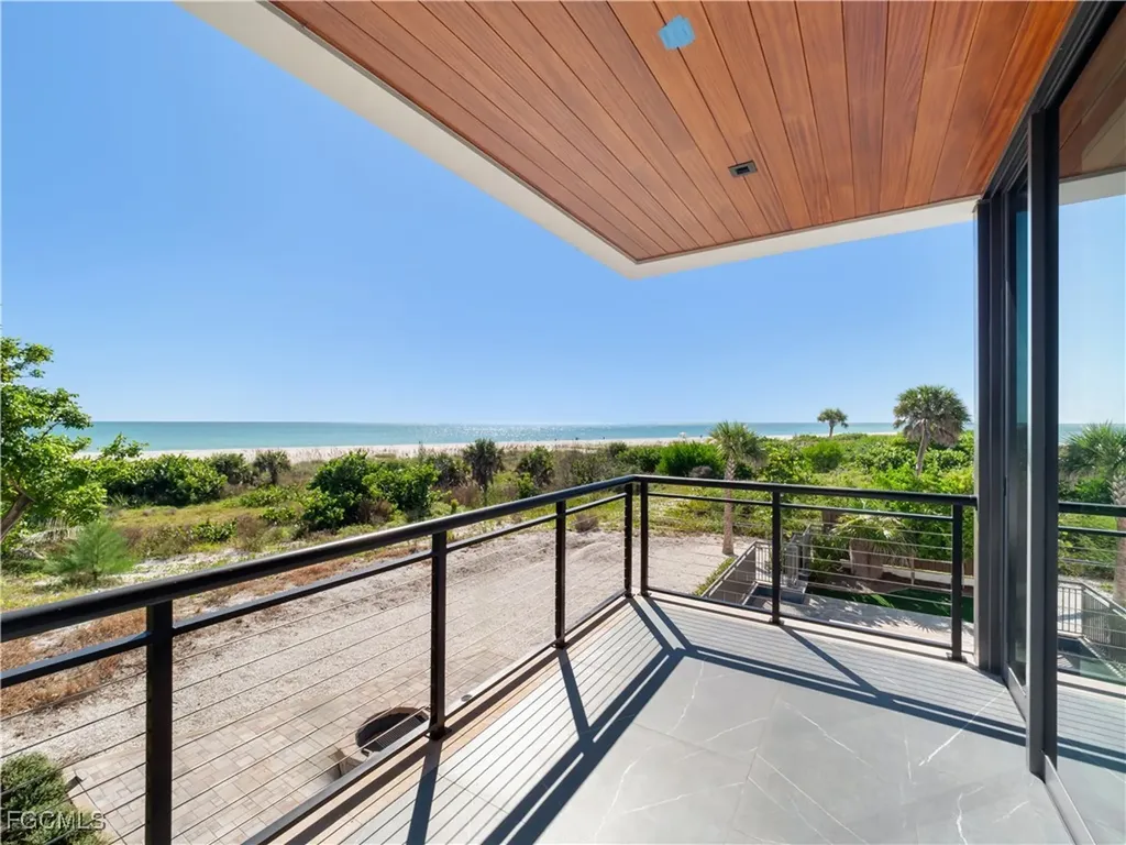 3615 W Gulf Drive Sanibel FL 33957