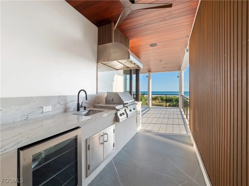 3615 W Gulf Drive Sanibel FL 33957