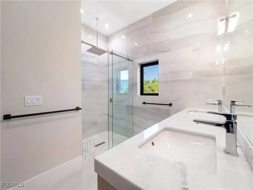 3615 W Gulf Drive Sanibel FL 33957