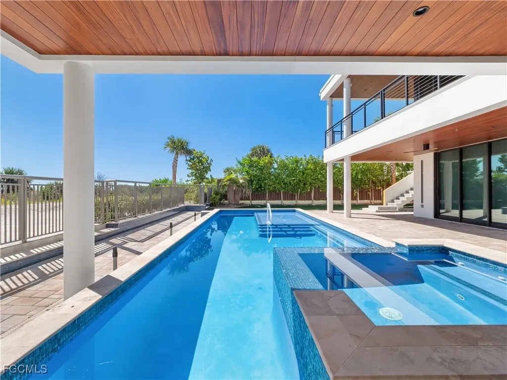 3615 W Gulf Drive Sanibel FL 33957