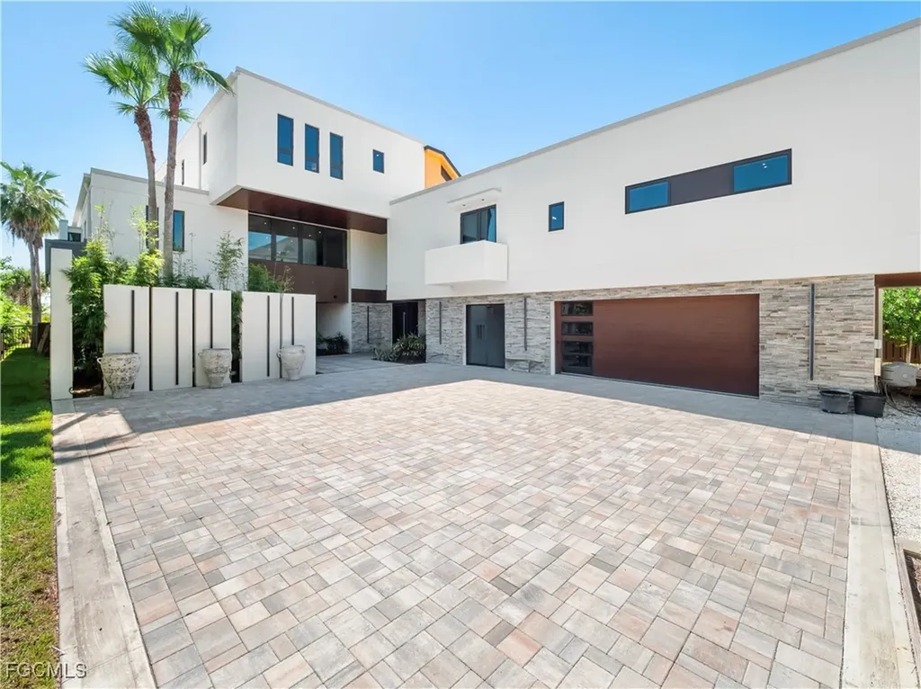 3615 W Gulf Drive Sanibel FL 33957