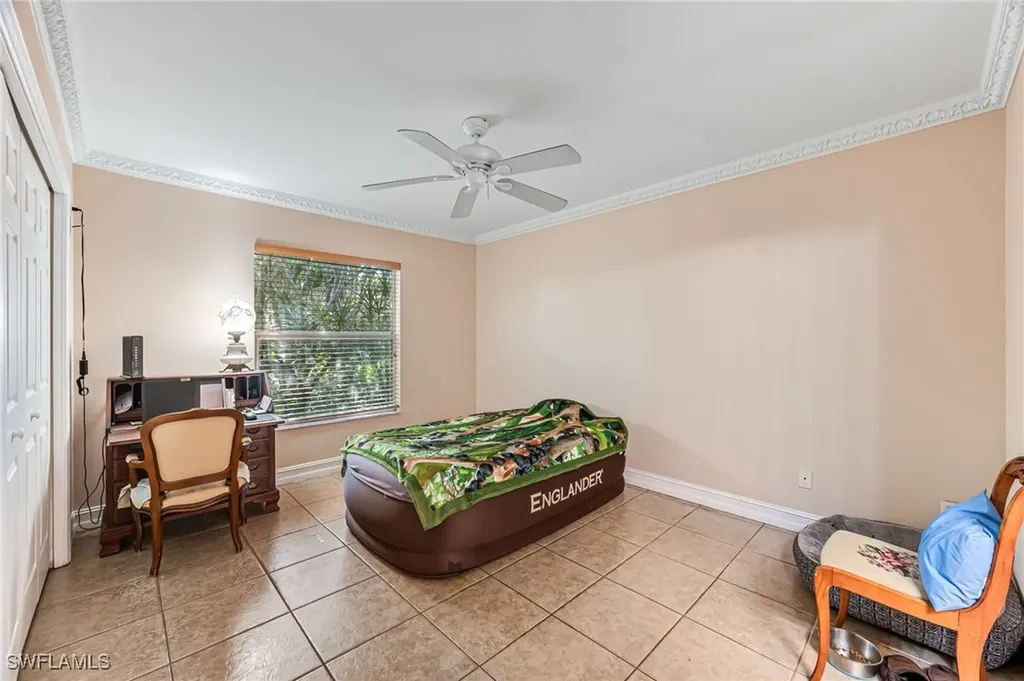 724 Pine Cone Lane Naples FL 34104