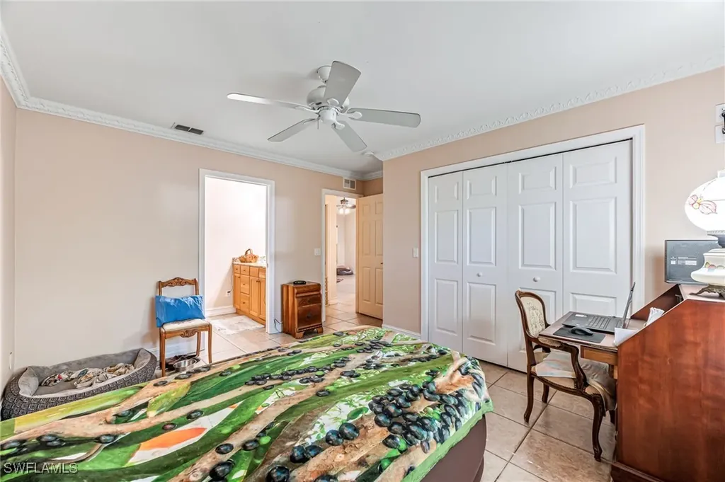 724 Pine Cone Lane Naples FL 34104