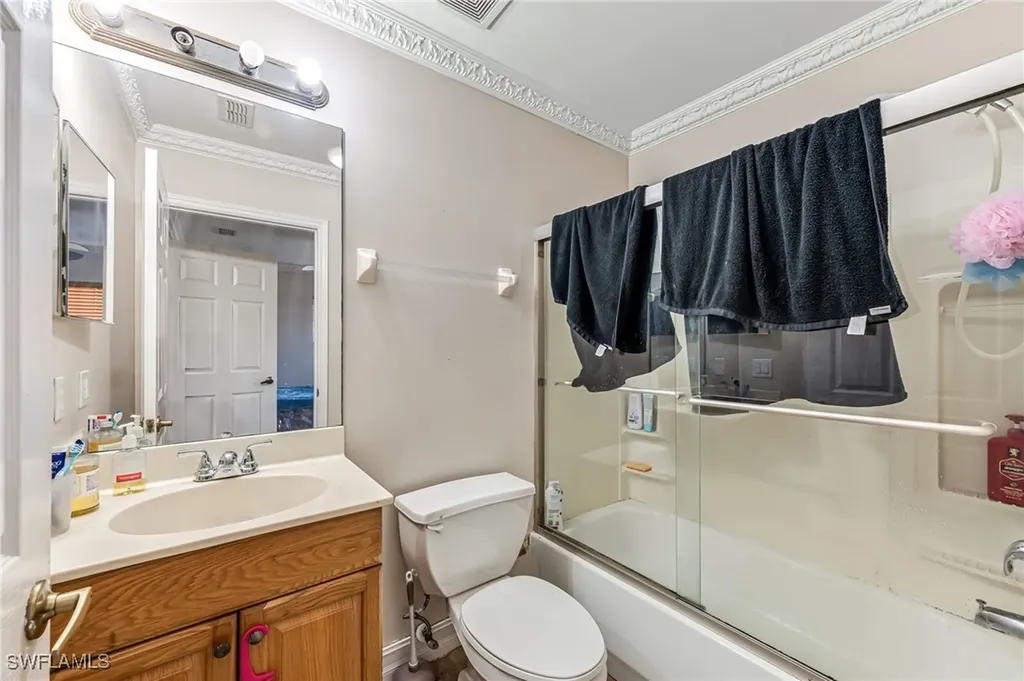 724 Pine Cone Lane Naples FL 34104