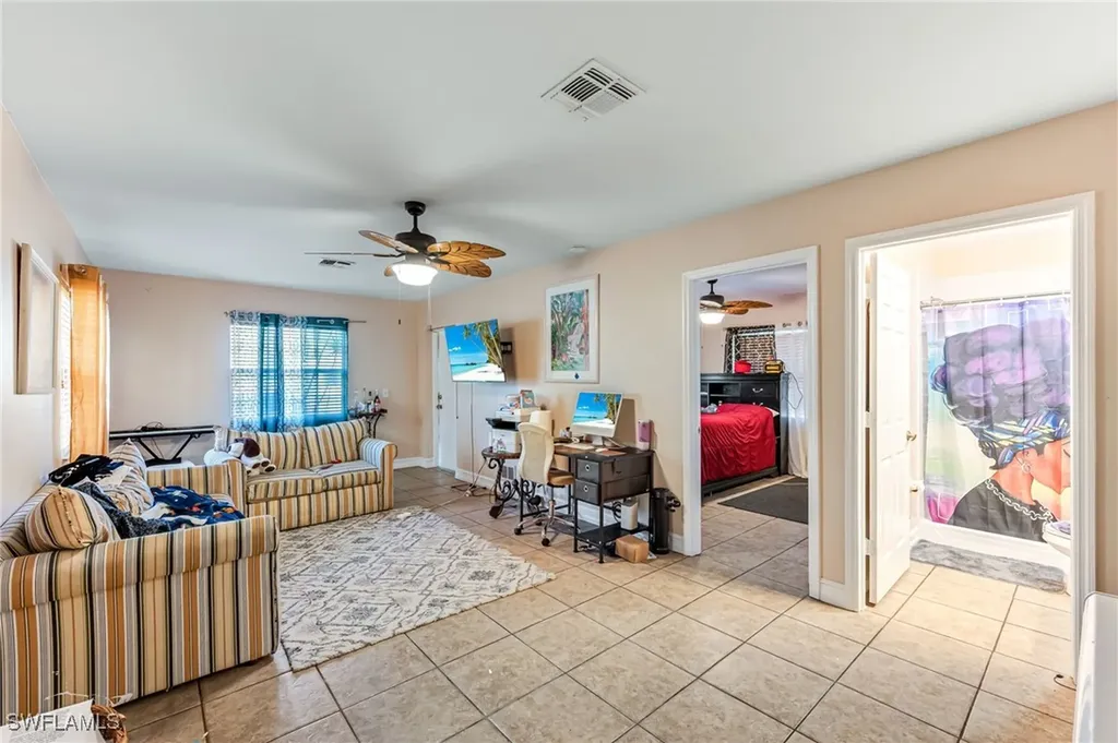 724 Pine Cone Lane Naples FL 34104