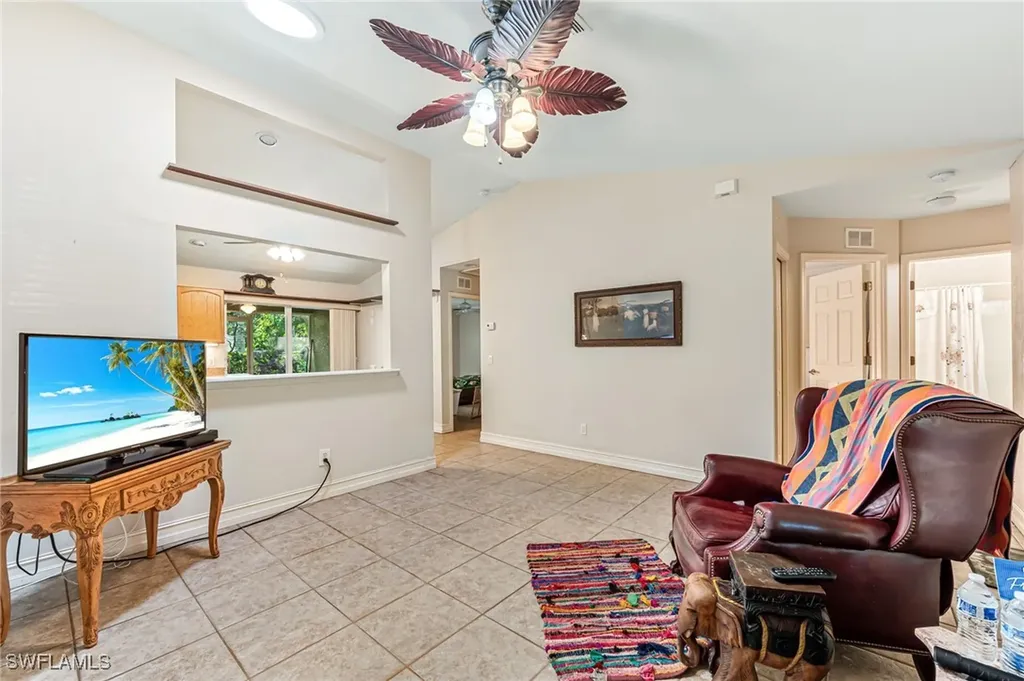 724 Pine Cone Lane Naples FL 34104