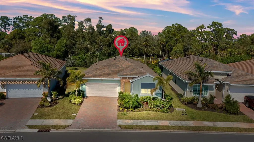 283 Tamarindo Lane Naples FL 34114