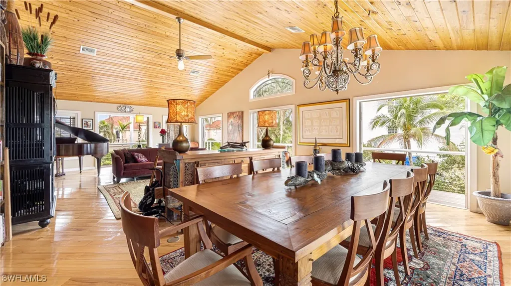 1307 Isabel Drive Sanibel FL 33957
