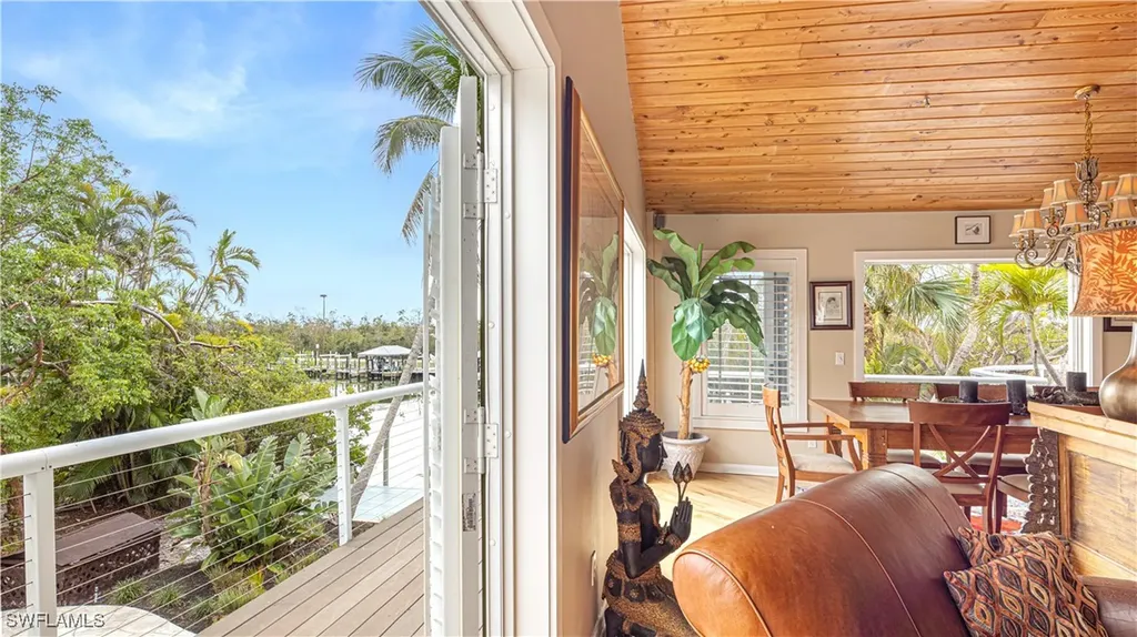 1307 Isabel Drive Sanibel FL 33957