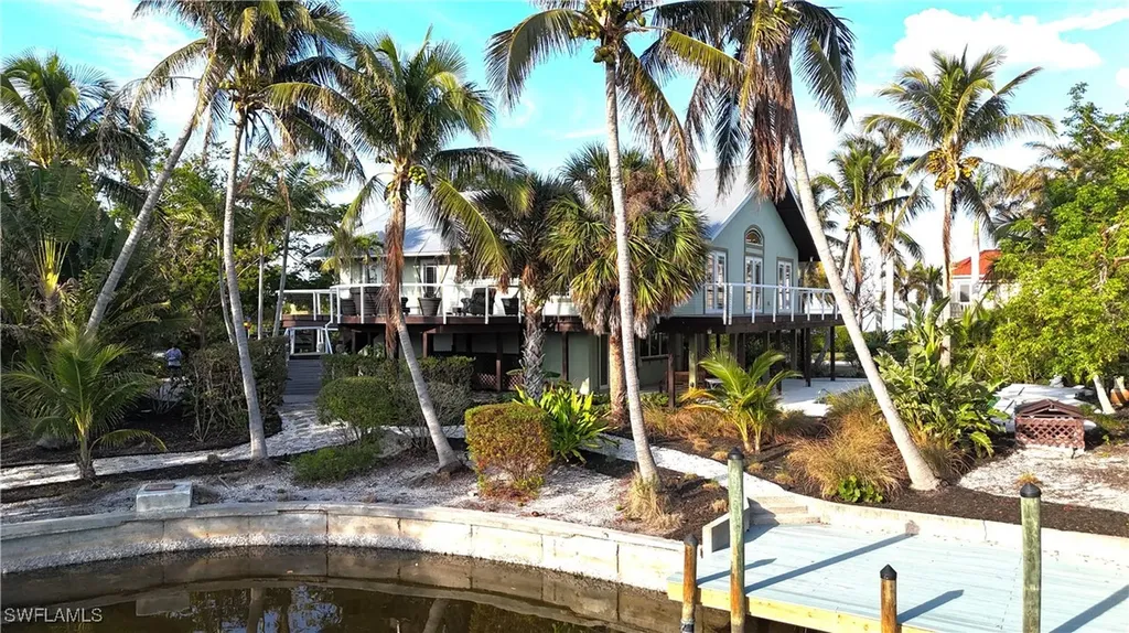 1307 Isabel Drive Sanibel FL 33957