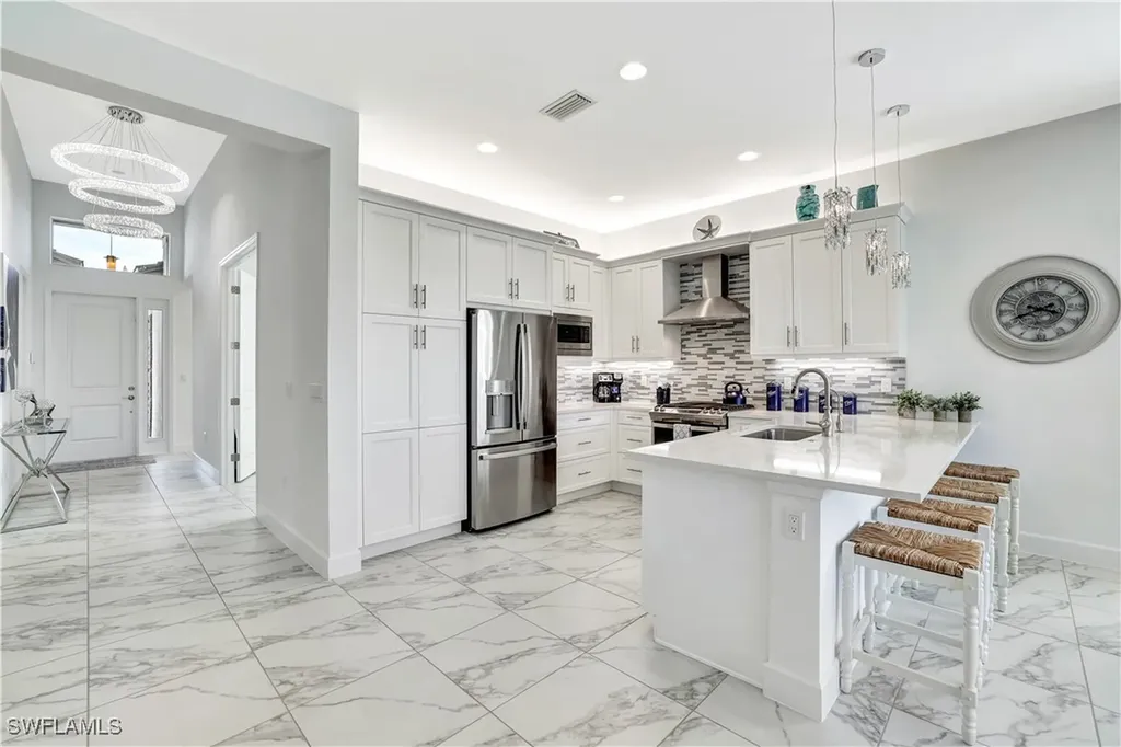 12365 Dahlia Court Naples FL 34120