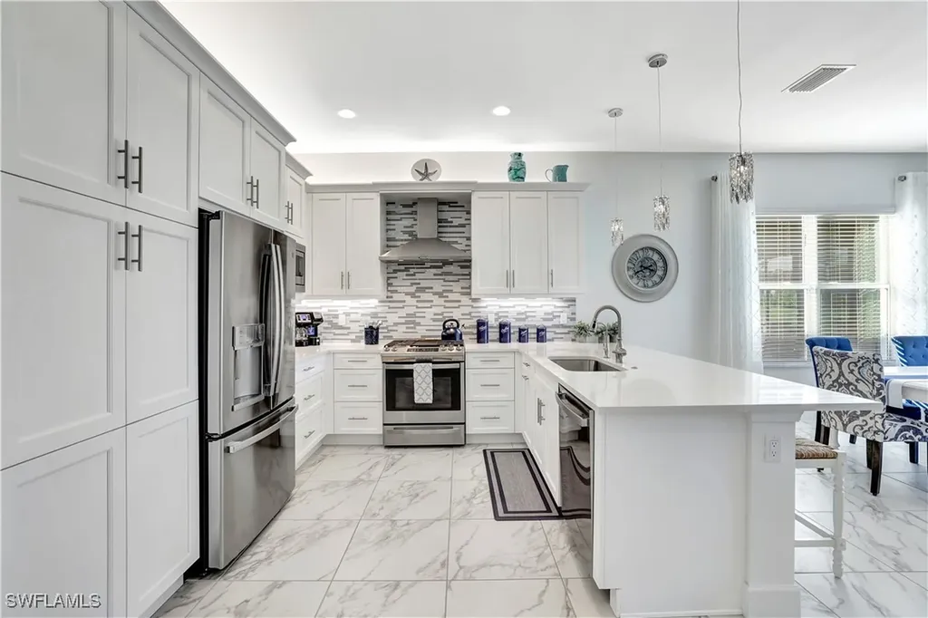 12365 Dahlia Court Naples FL 34120