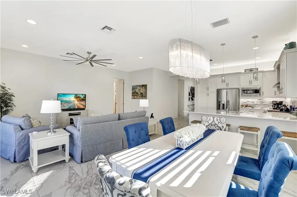 12365 Dahlia Court Naples FL 34120