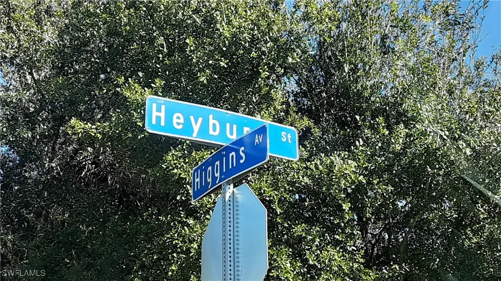 3859 Heyburn Street Fort Myers FL 33905