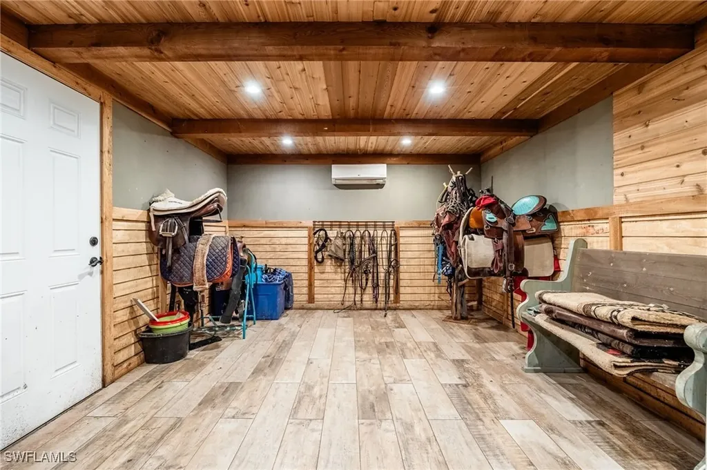 12251 Old Rodeo Drive Alva FL 33920