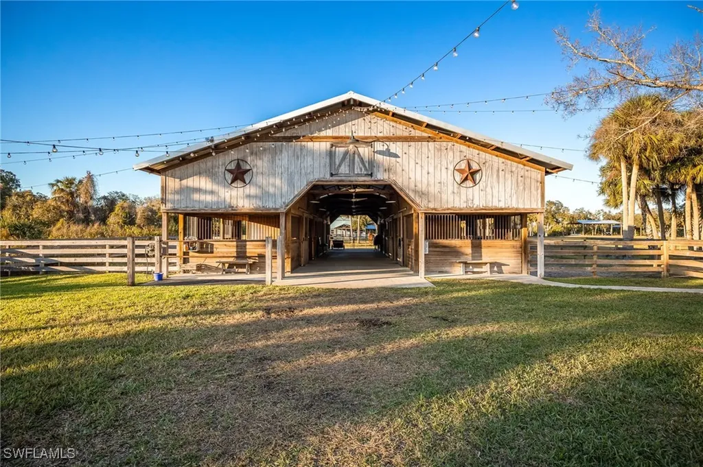 12251 Old Rodeo Drive Alva FL 33920