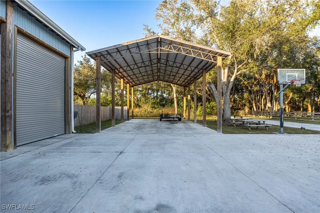 12251 Old Rodeo Drive Alva FL 33920