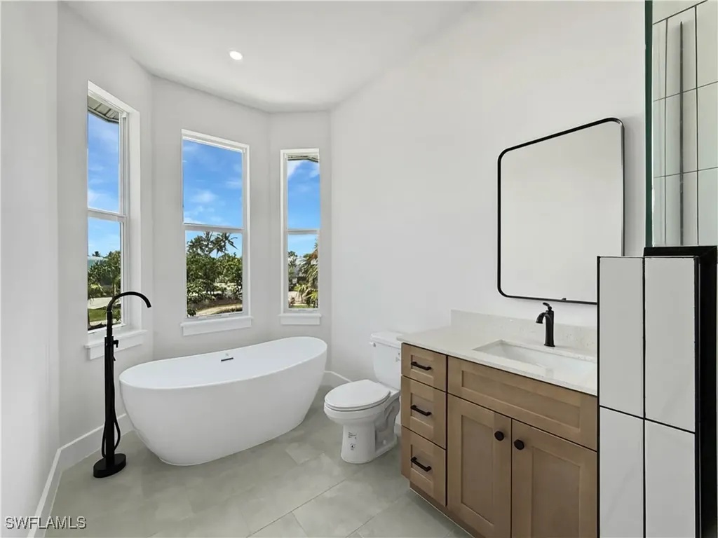 1129 Seagrape Lane Sanibel FL 33957