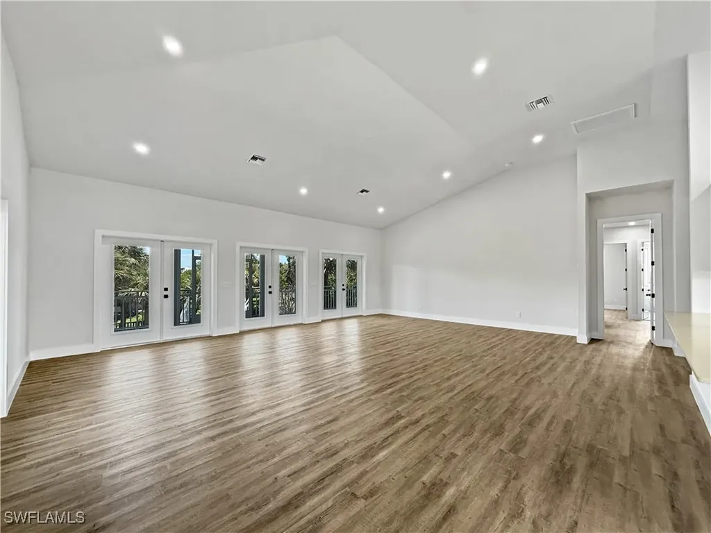 1129 Seagrape Lane Sanibel FL 33957