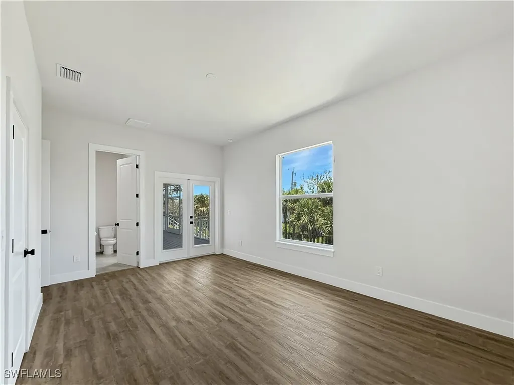1129 Seagrape Lane Sanibel FL 33957