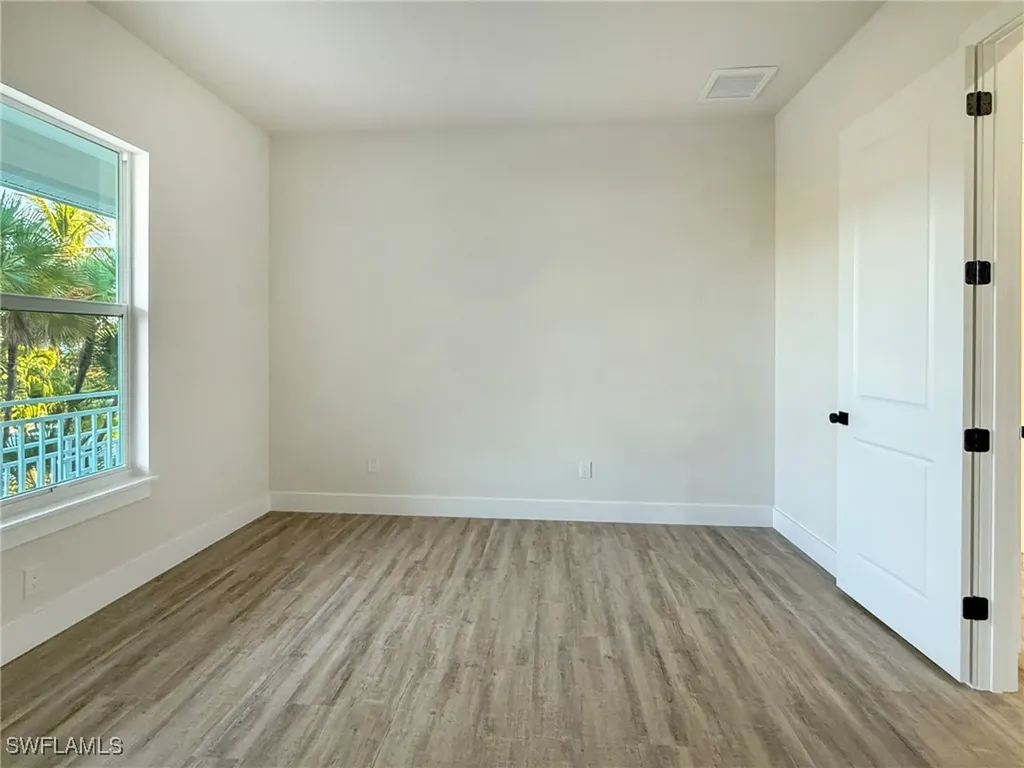 1129 Seagrape Lane Sanibel FL 33957
