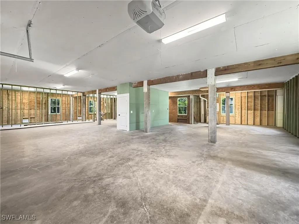 1129 Seagrape Lane Sanibel FL 33957