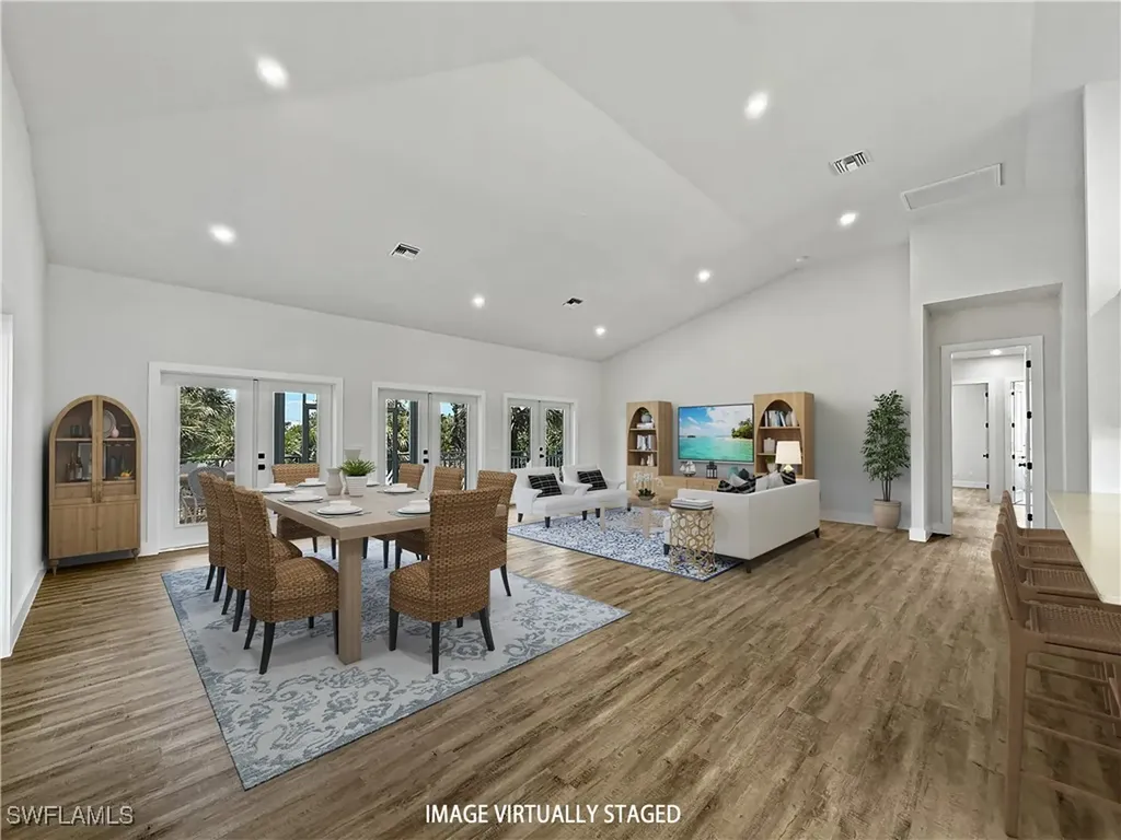 1129 Seagrape Lane Sanibel FL 33957