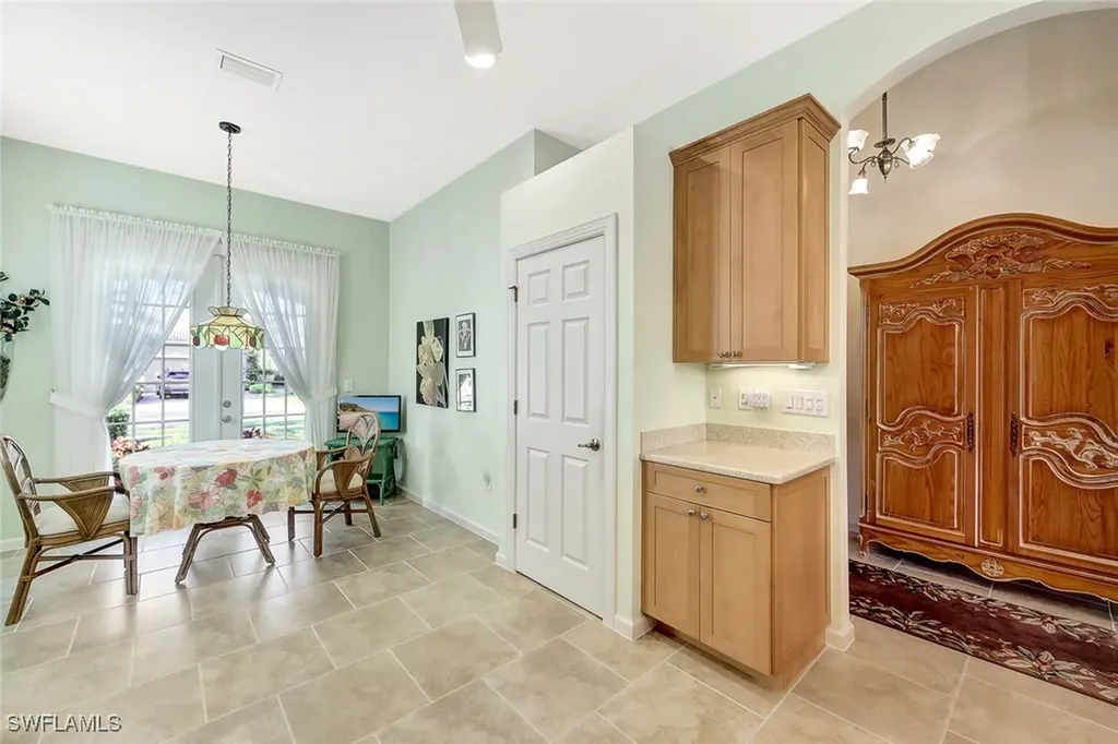10376 Flat Stone Loop Bonita Springs FL 34135