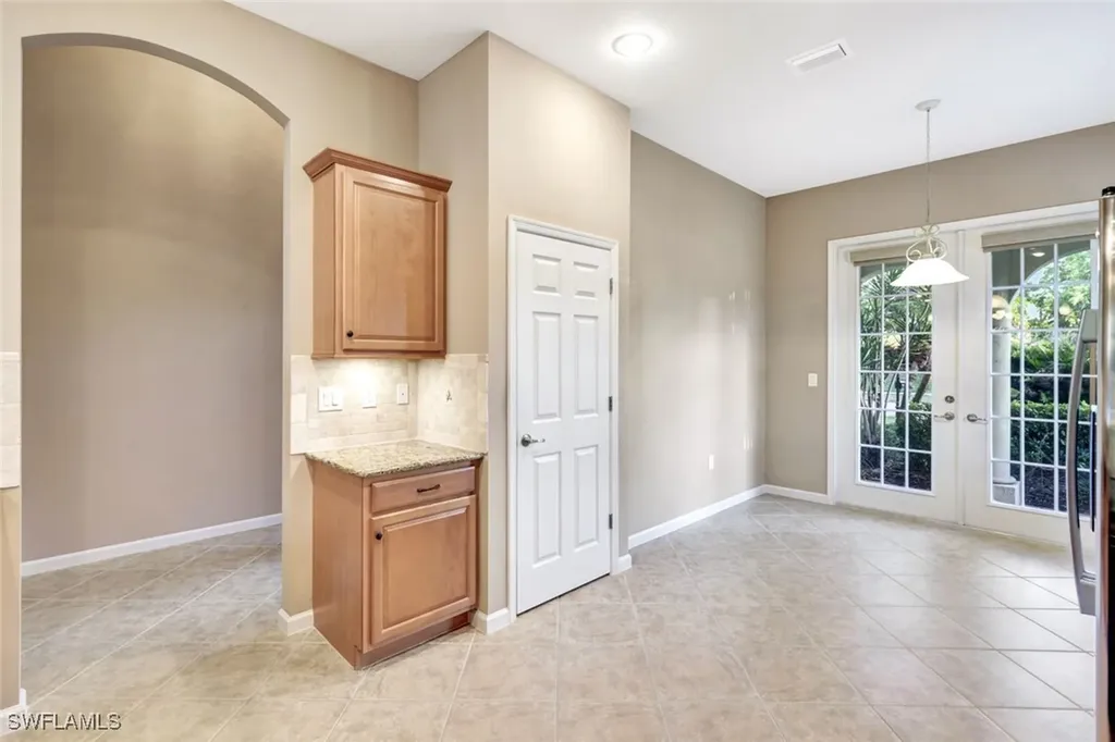 10300 Flat Stone Loop Bonita Springs FL 34135