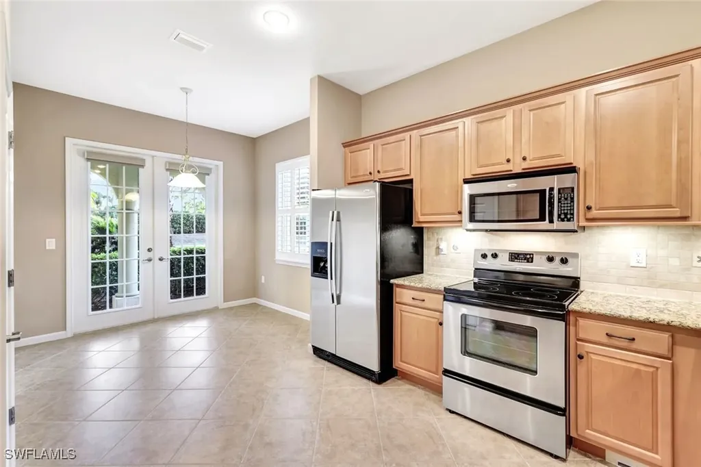 10300 Flat Stone Loop Bonita Springs FL 34135