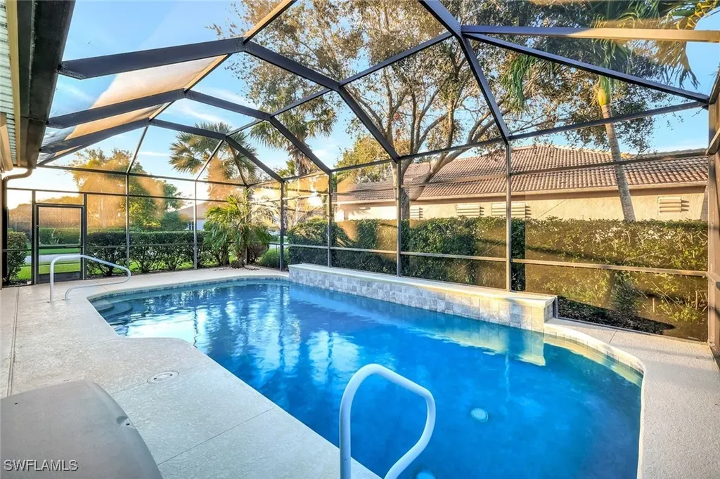 10300 Flat Stone Loop Bonita Springs FL 34135