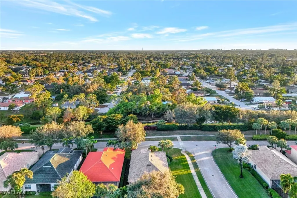 10300 Flat Stone Loop Bonita Springs FL 34135