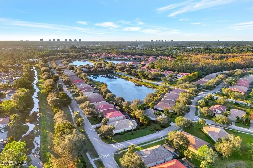 10300 Flat Stone Loop Bonita Springs FL 34135
