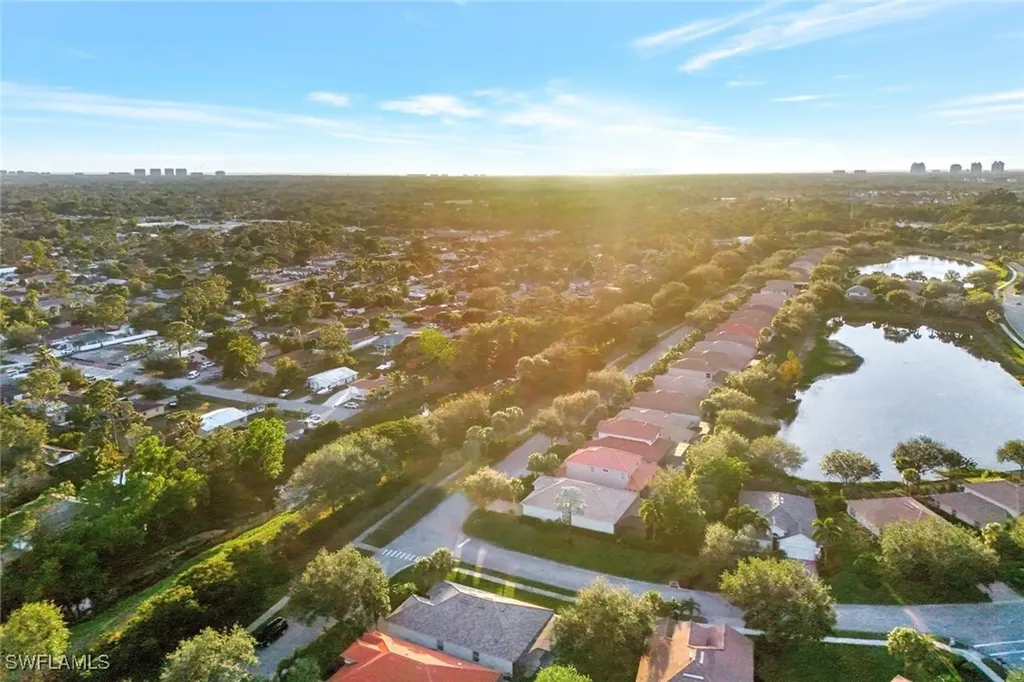 10300 Flat Stone Loop Bonita Springs FL 34135