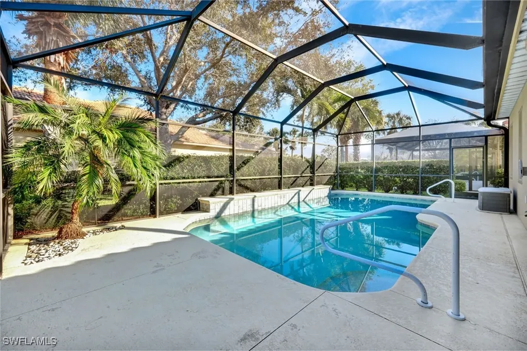 10300 Flat Stone Loop Bonita Springs FL 34135