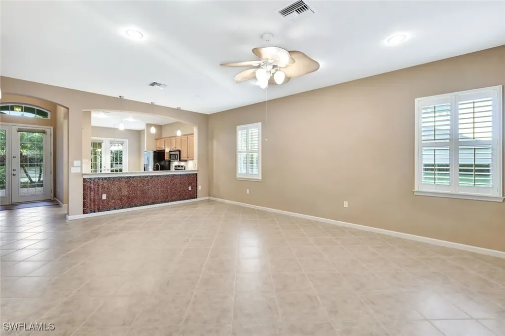 10300 Flat Stone Loop Bonita Springs FL 34135