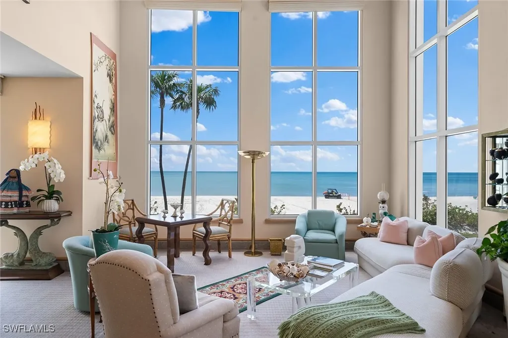 15 Casa Mar Lane Naples FL 34103